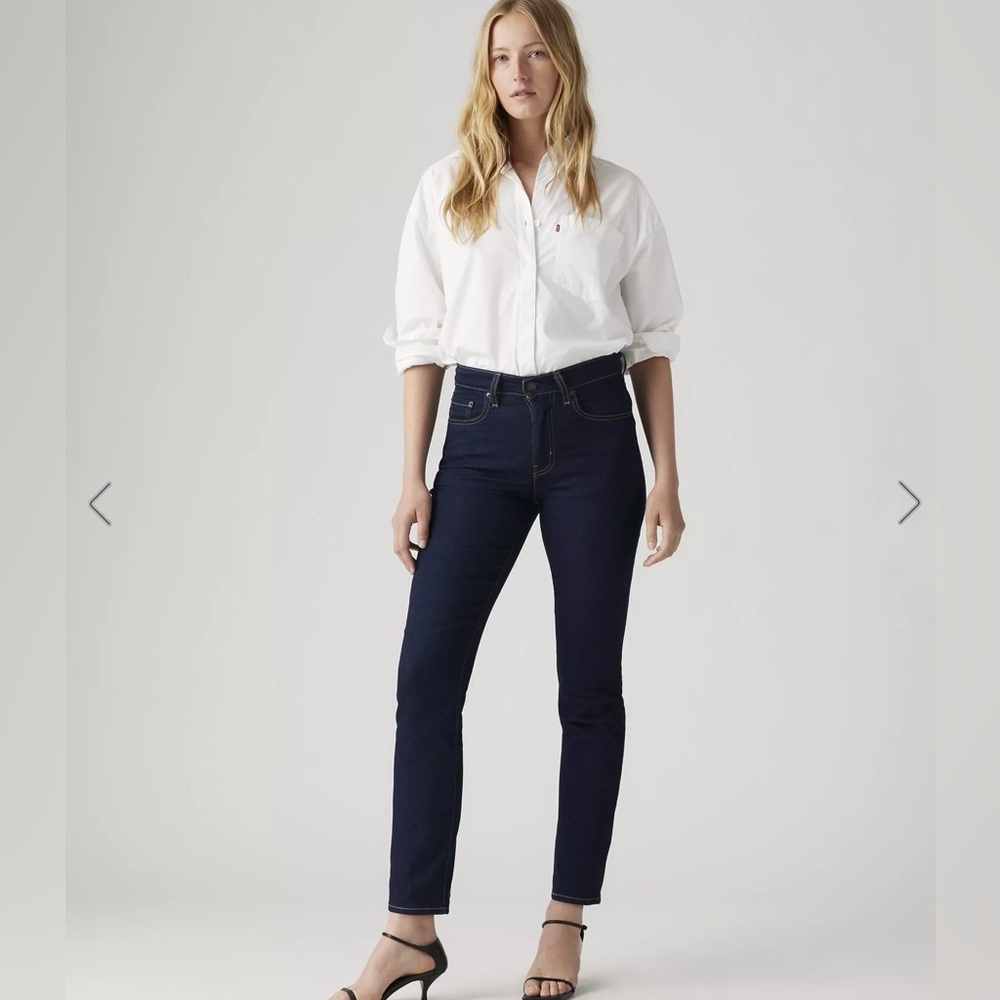 Levi's Women's High Rise Dark Blue Jeans